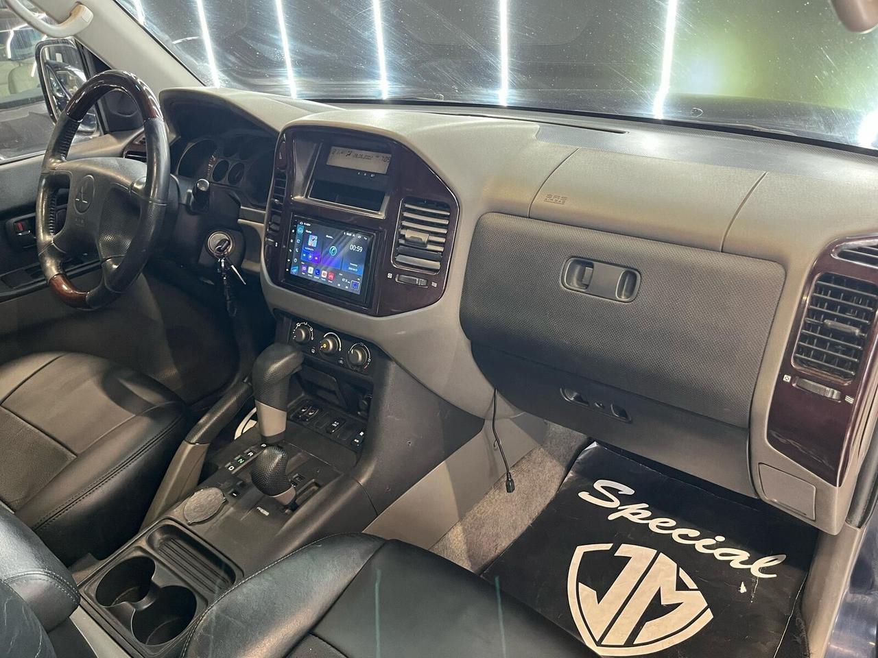 Mitsubishi Pajero 3.2 16V DI-D TETTO APRIBILE