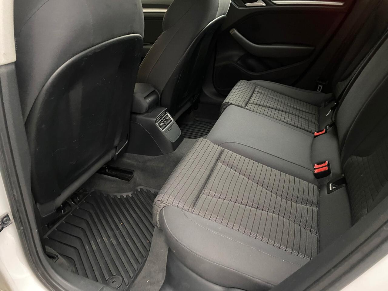 Audi A3 SPB 1.6 TDI clean diesel S tronic