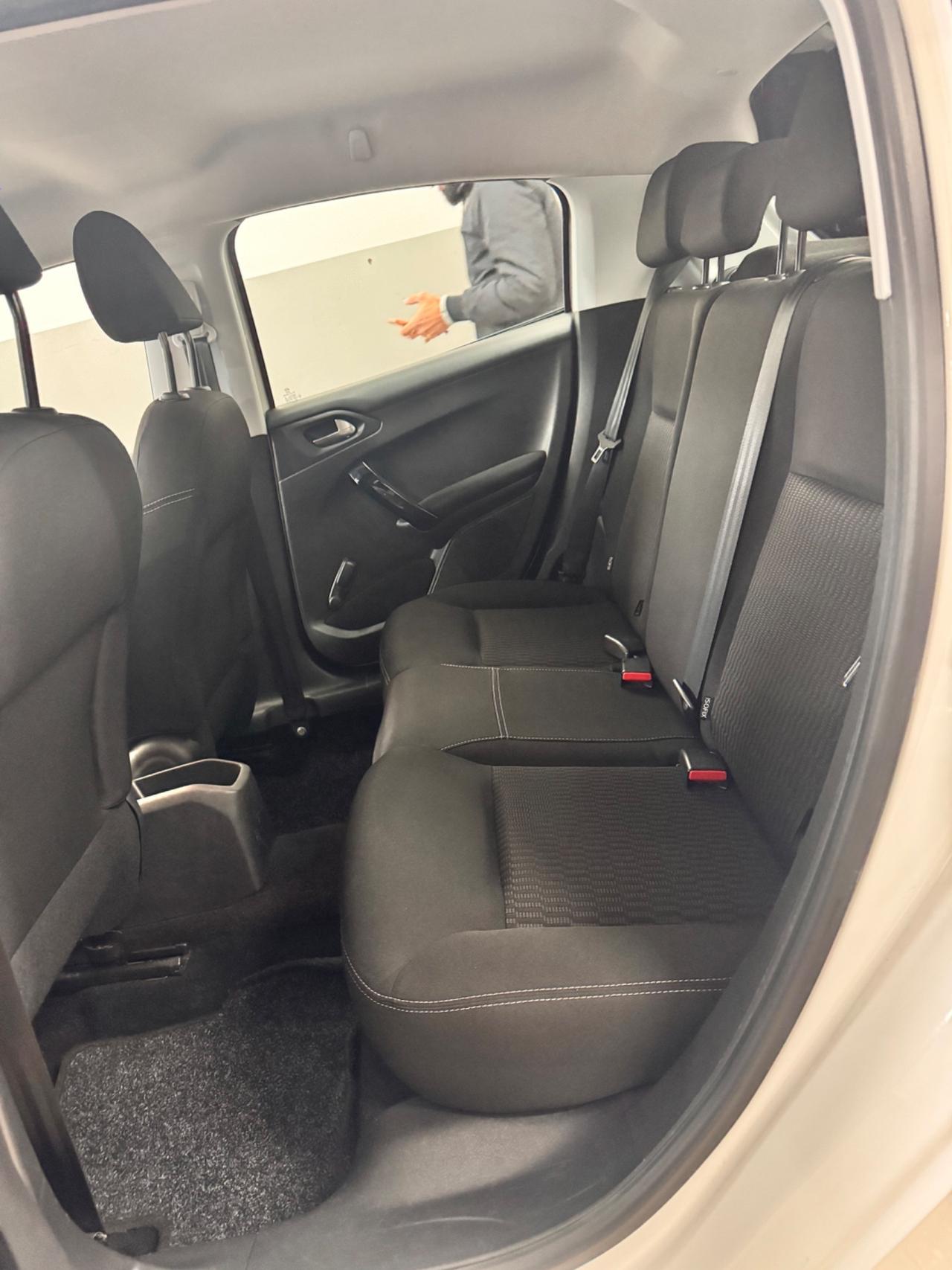 Peugeot 208 1.5 HDi 100 Cv 5P. 40.000 Km - 2019