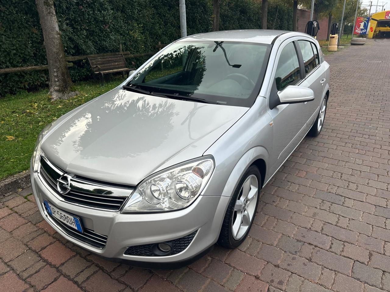 Opel Astra 2008 diesel 1.7 NEOPATENTATI