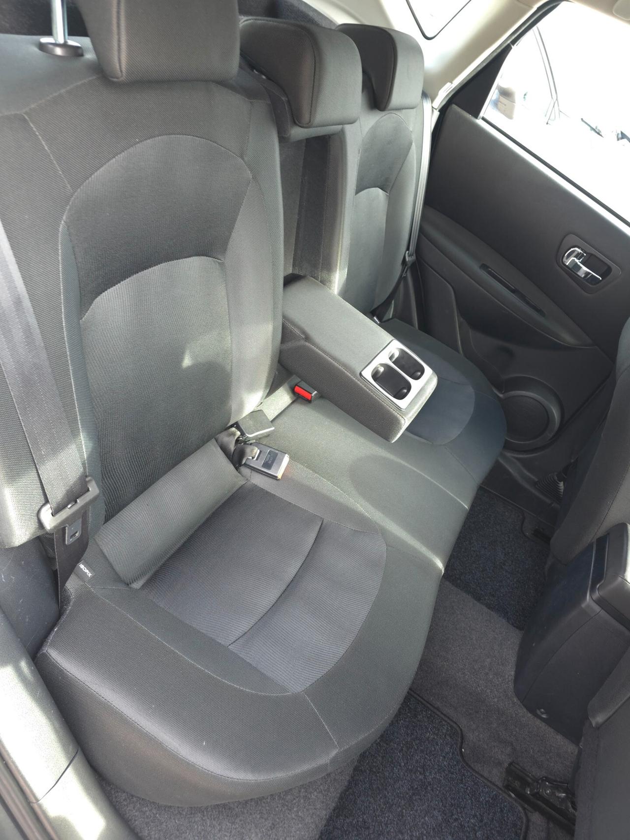 Nissan Qashqai 2.0 dCi DPF 4WD aut. Tekna