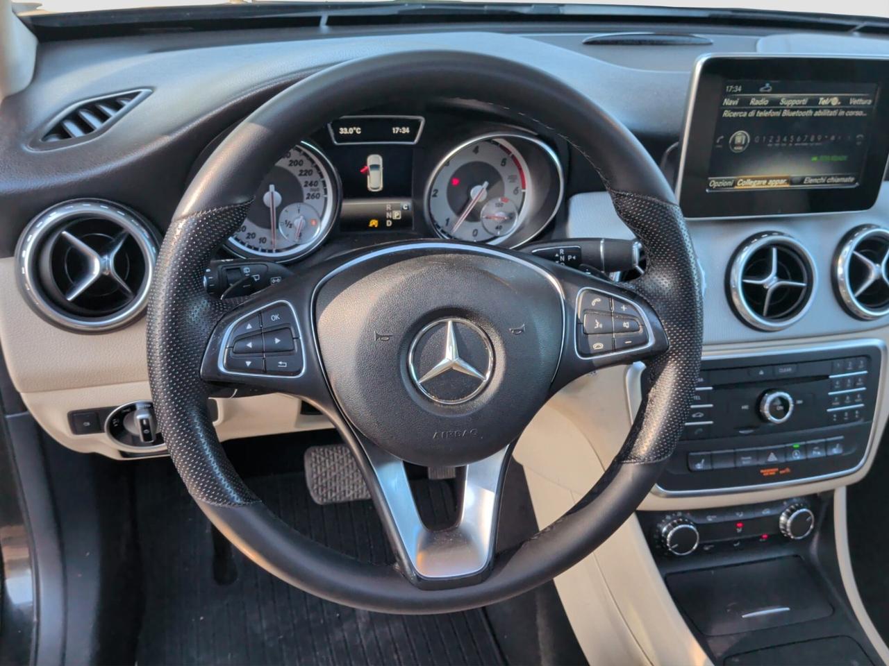 Mercedes-benz GLA 220 d Automatic Sport TETTO 2016