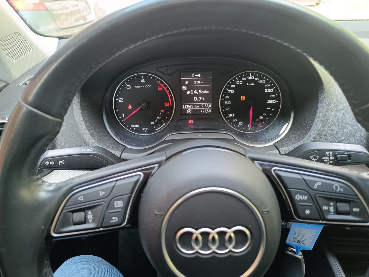 Audi Q2 30 TDI Business