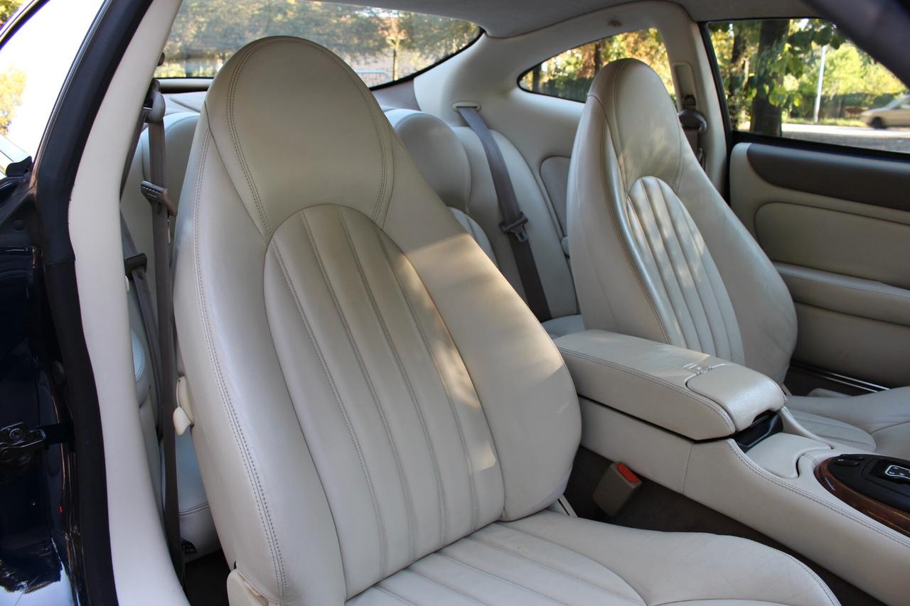 Jaguar XK XKR 4.0 Coupé