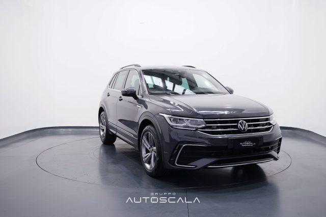 VOLKSWAGEN Tiguan 2.0 TDI 150 CV SCR DSG R-Line