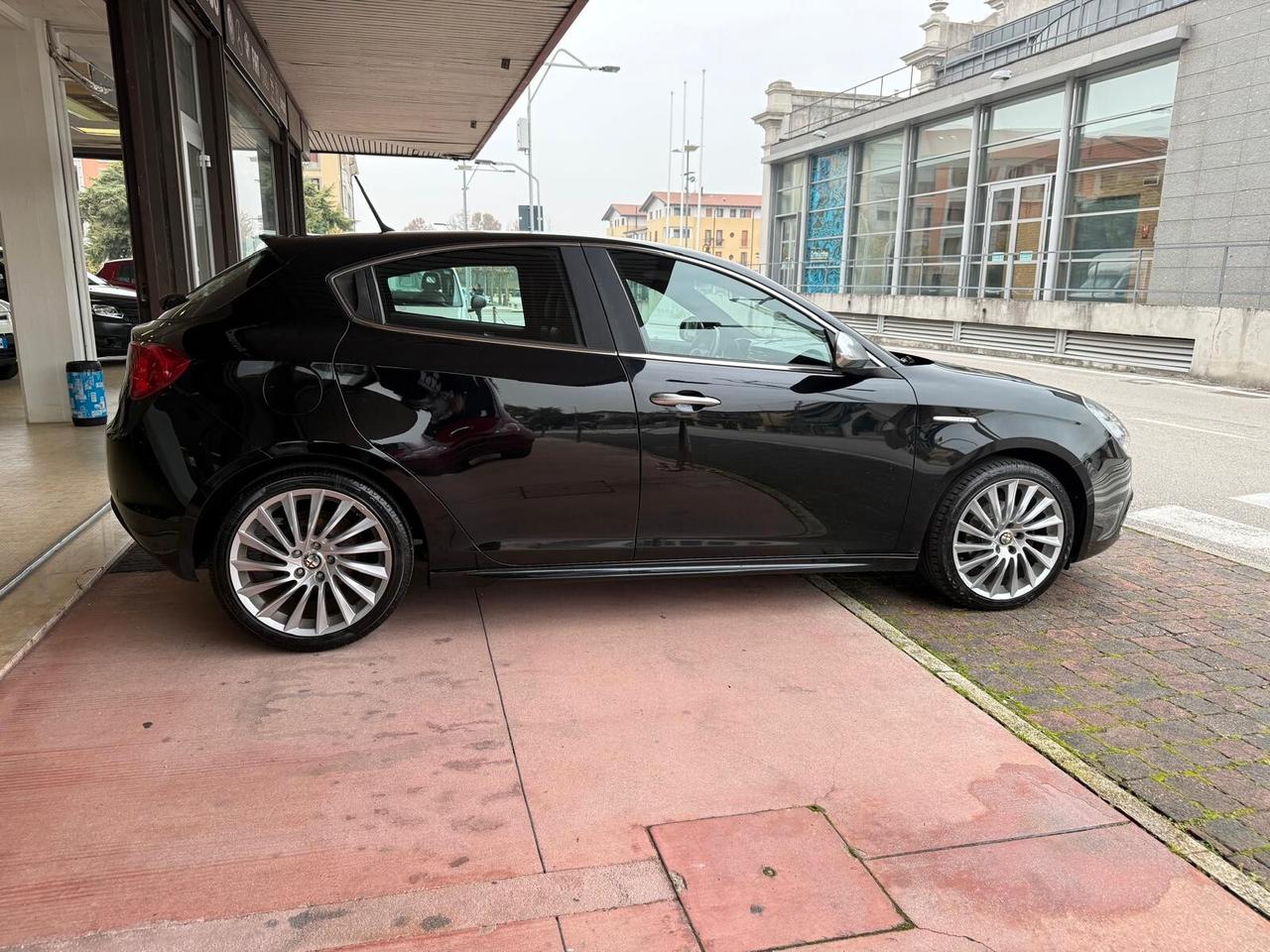 Alfa Romeo Giulietta 1.4 Turbo - unico proprietario