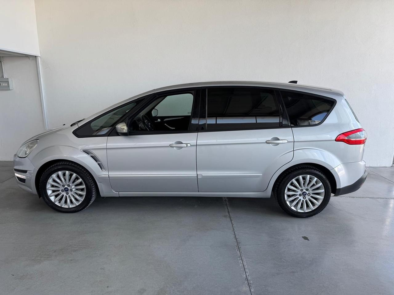 Ford S-Max 2.0 TDCi 140CV Nav Edition