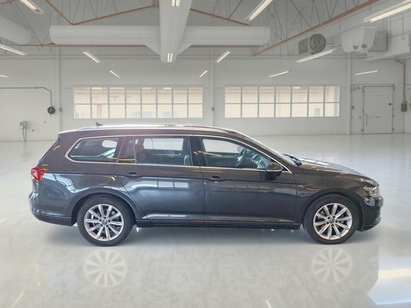 VOLKSWAGEN PASSAT VARIANT 2.0 TDI SCR EVO 110KW BUSINESS DSG STATION WAGON