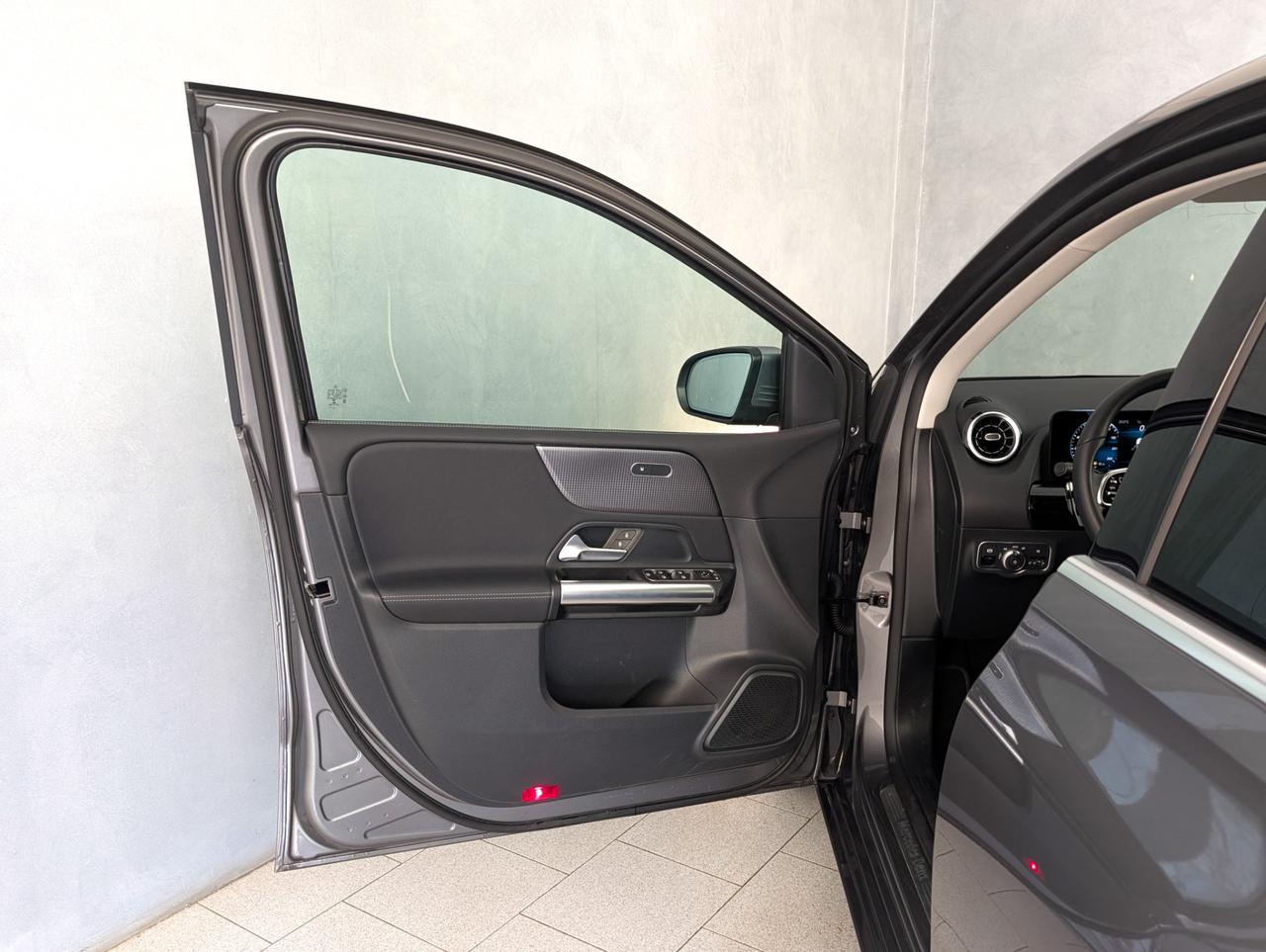 Mercedes-Benz B 180 180 Automatic Progressive Sport