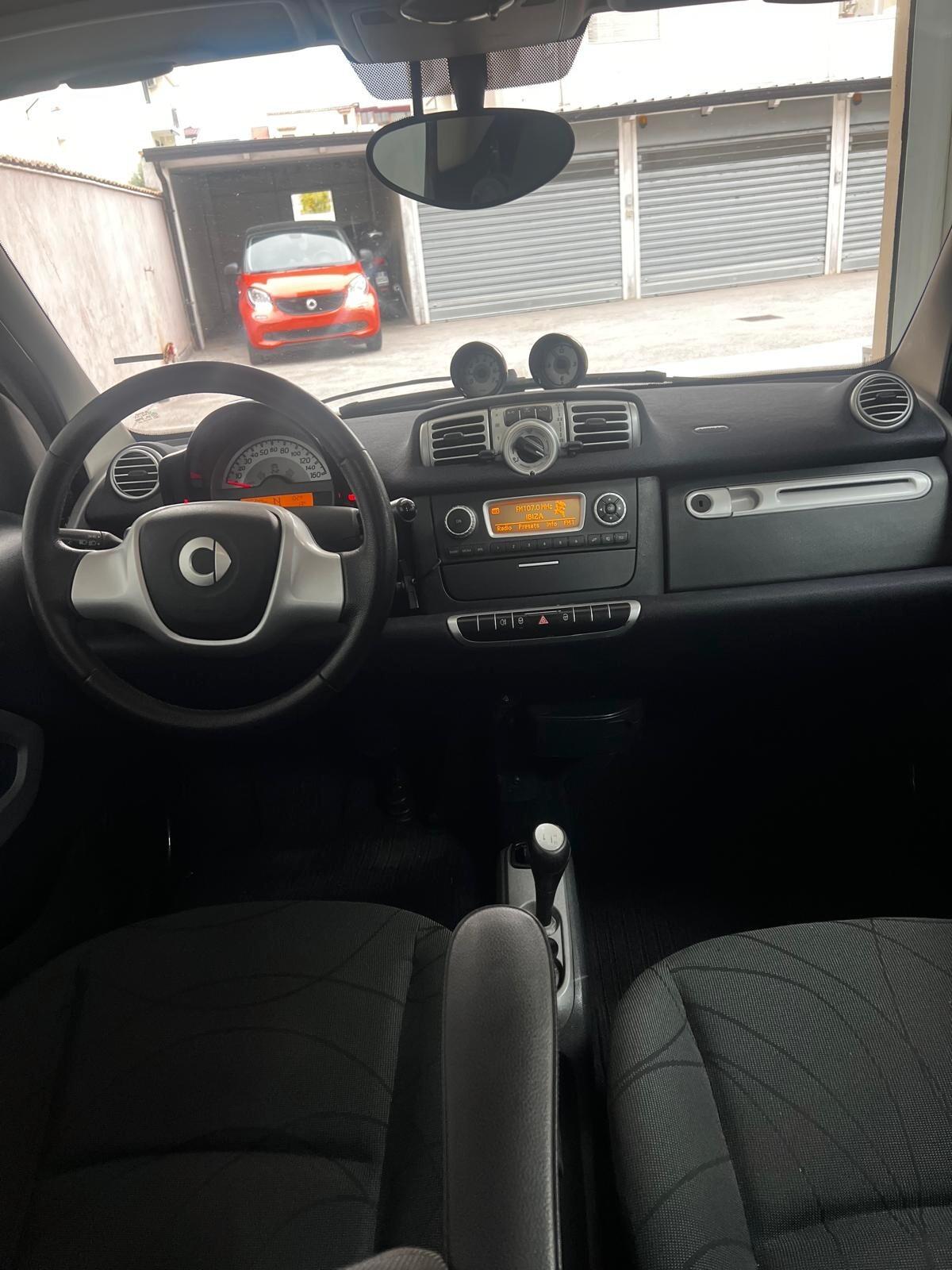 Smart ForTwo 1000 52 kW MHD coupé passion RESTAYLING