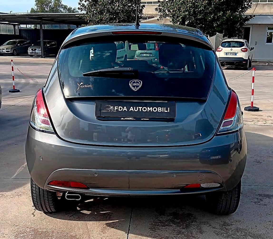Lancia Ypsilon 1.2 69 CV 5 porte GPL Ecochic Gold