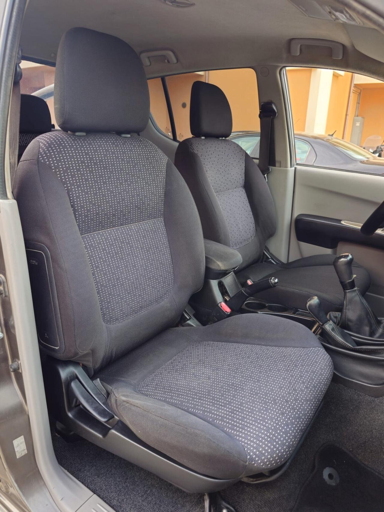 Mitsubishi L200 2.5 DI-D/178CV DC Intense Plus