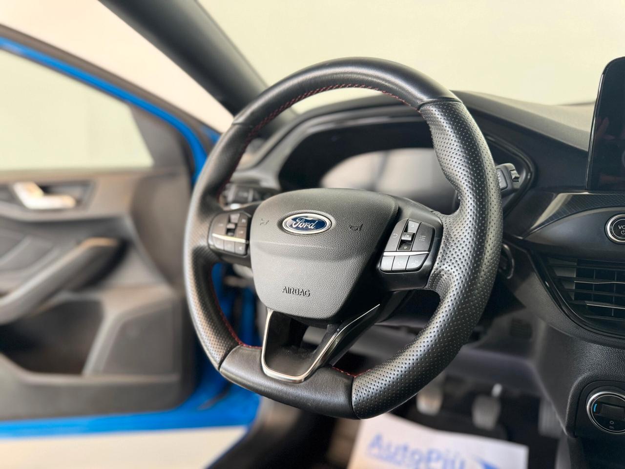 Ford Focus 1.0 EcoBoost Hybrid 125 CV 5p. ST-Line