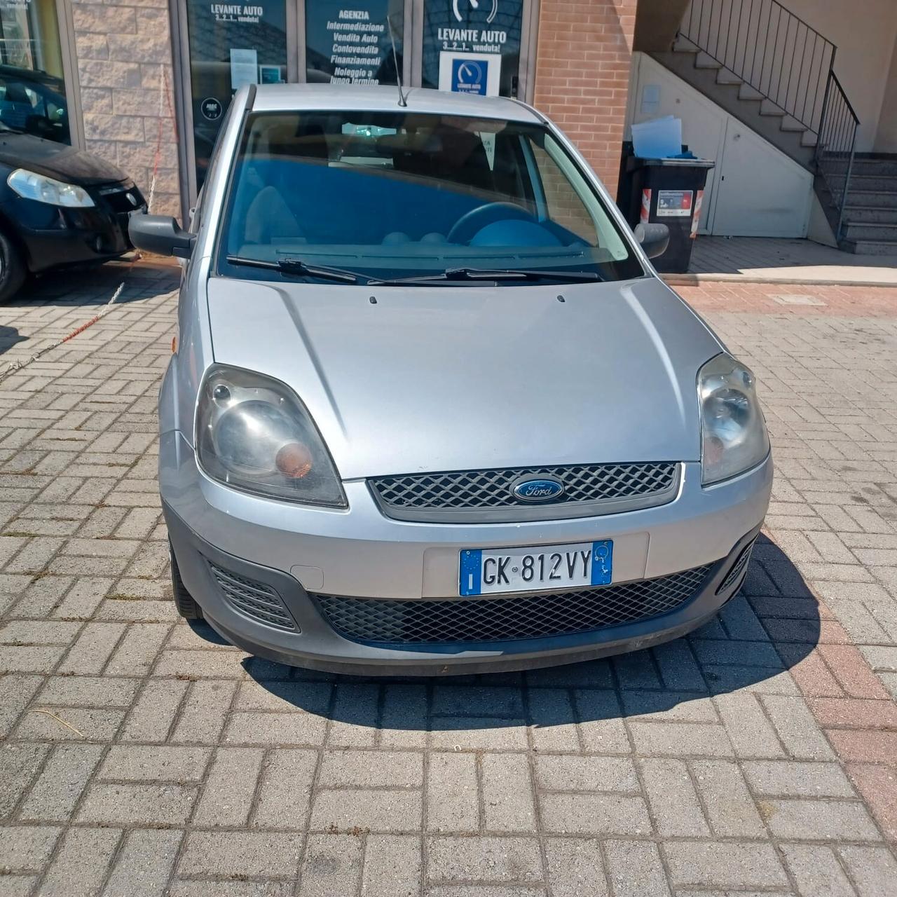 150298 KM FIESTA 1.2 CONDIZIONI ECCELLENTI NEOPATENTATI