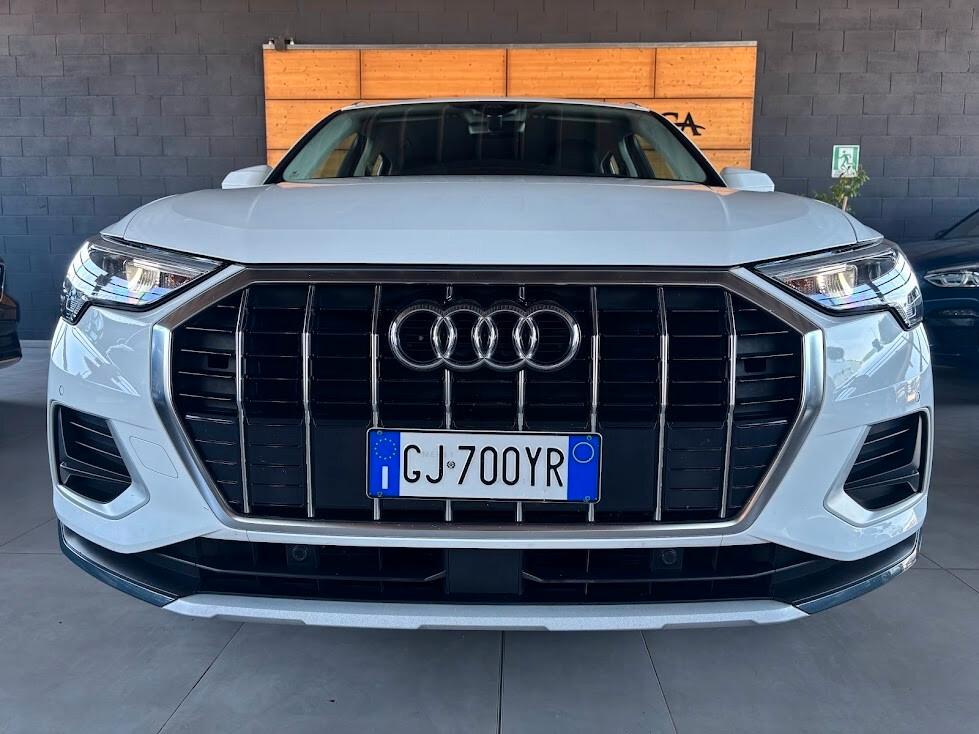 Audi Q3 35 TFSI S tronic Business Advanced MHEV