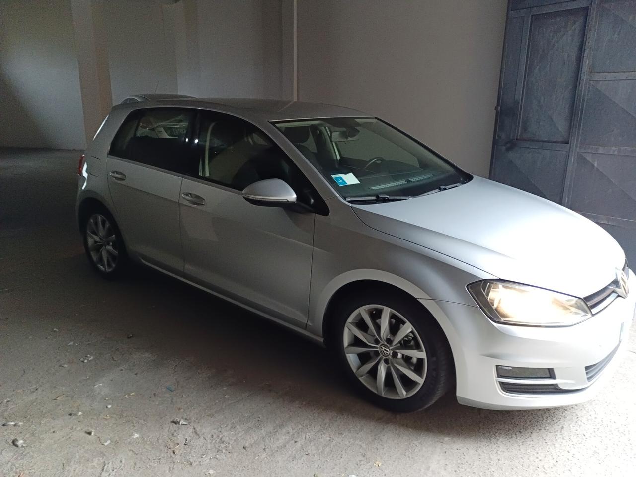 Volkswagen Golf Business 2.0 TDI 5p. Highline BlueMotion Technology