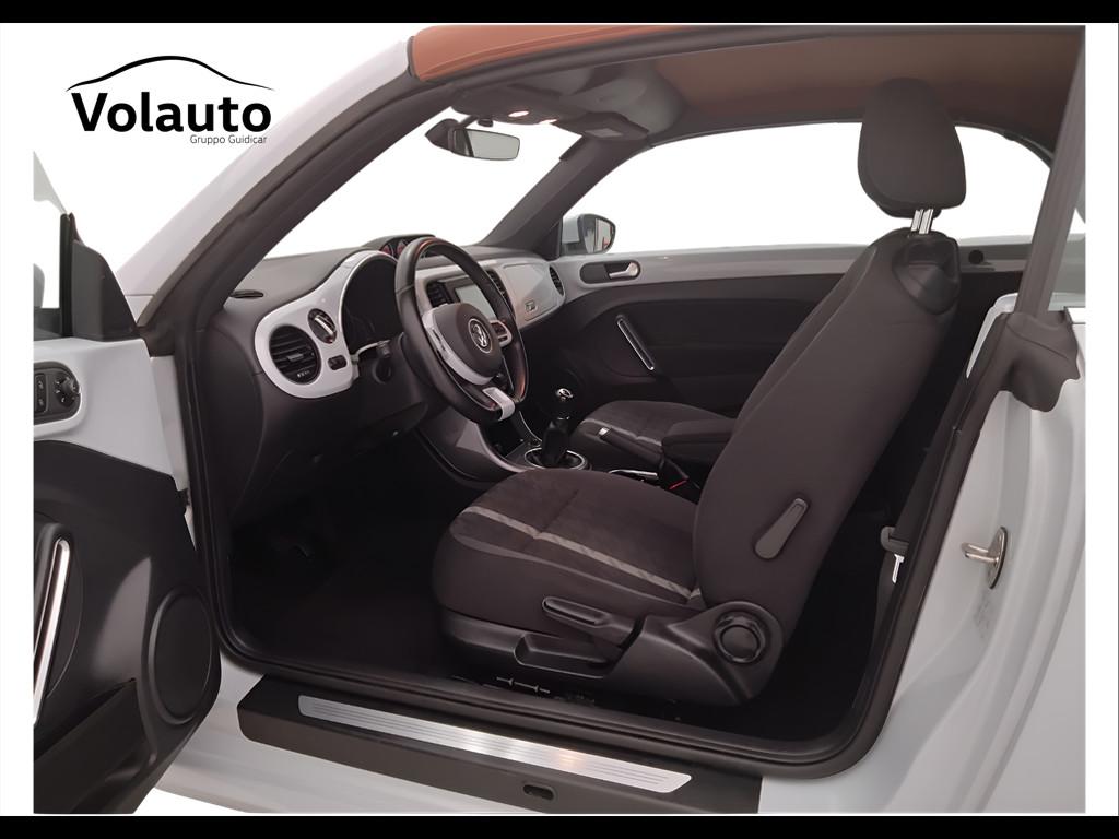 VOLKSWAGEN Maggiolino 2017 Cabrio - Maggiolino Cabrio 2.0 tdi Design 11