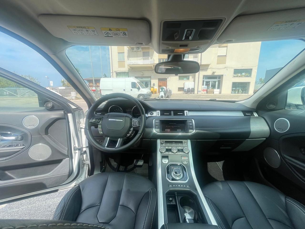 Land Rover Range Evoque 2.2 TD4 5p. Prestige