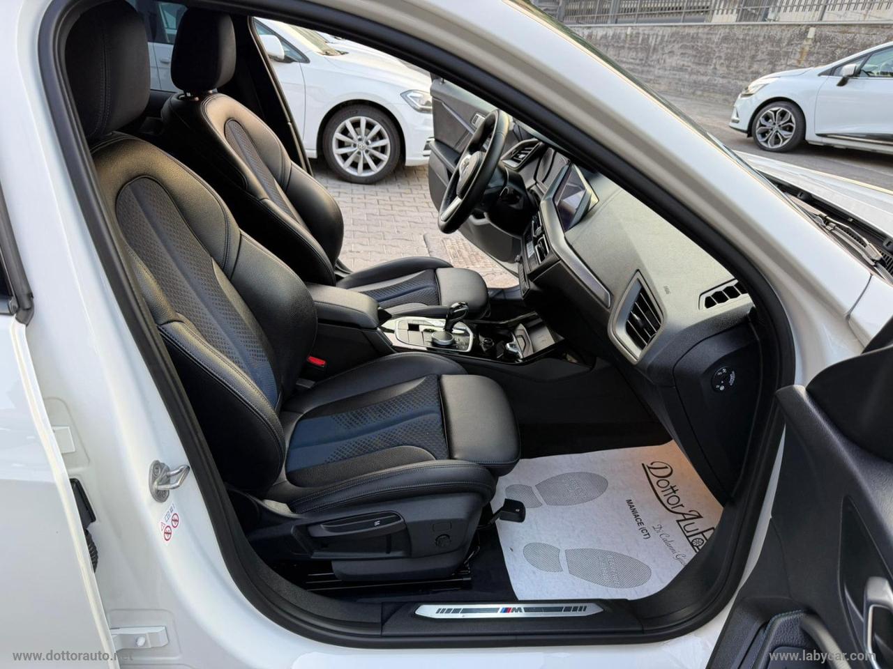 BMW 118d 5p. Business M-SPORT