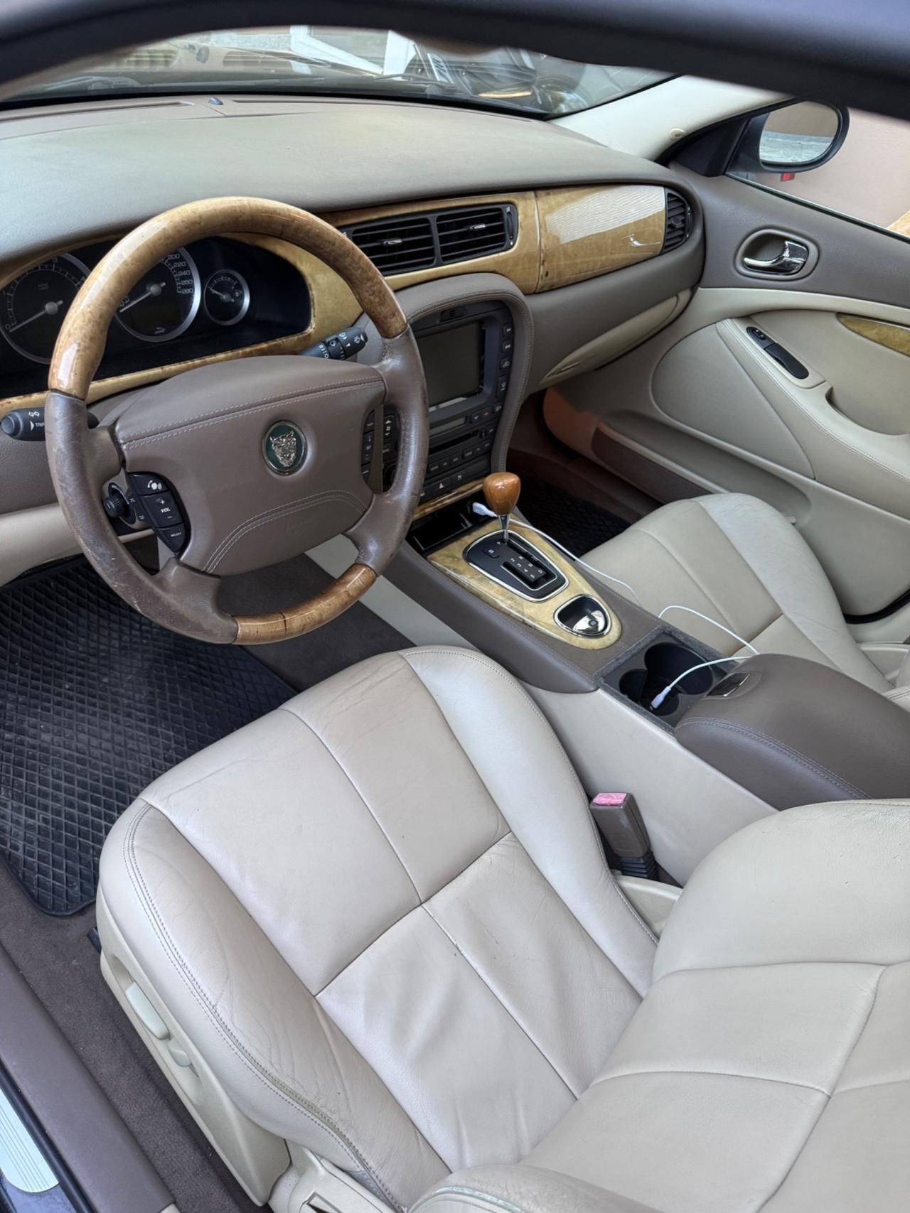 Jaguar S-Type 2.7 diesel V6 Sport 147.000km