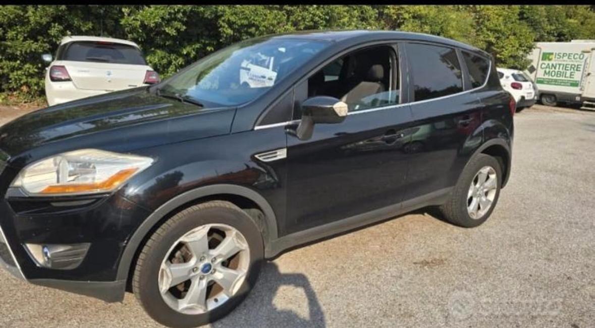 Ford Kuga 2.0 TDCi 136 CV 4WD Titanium DPF
