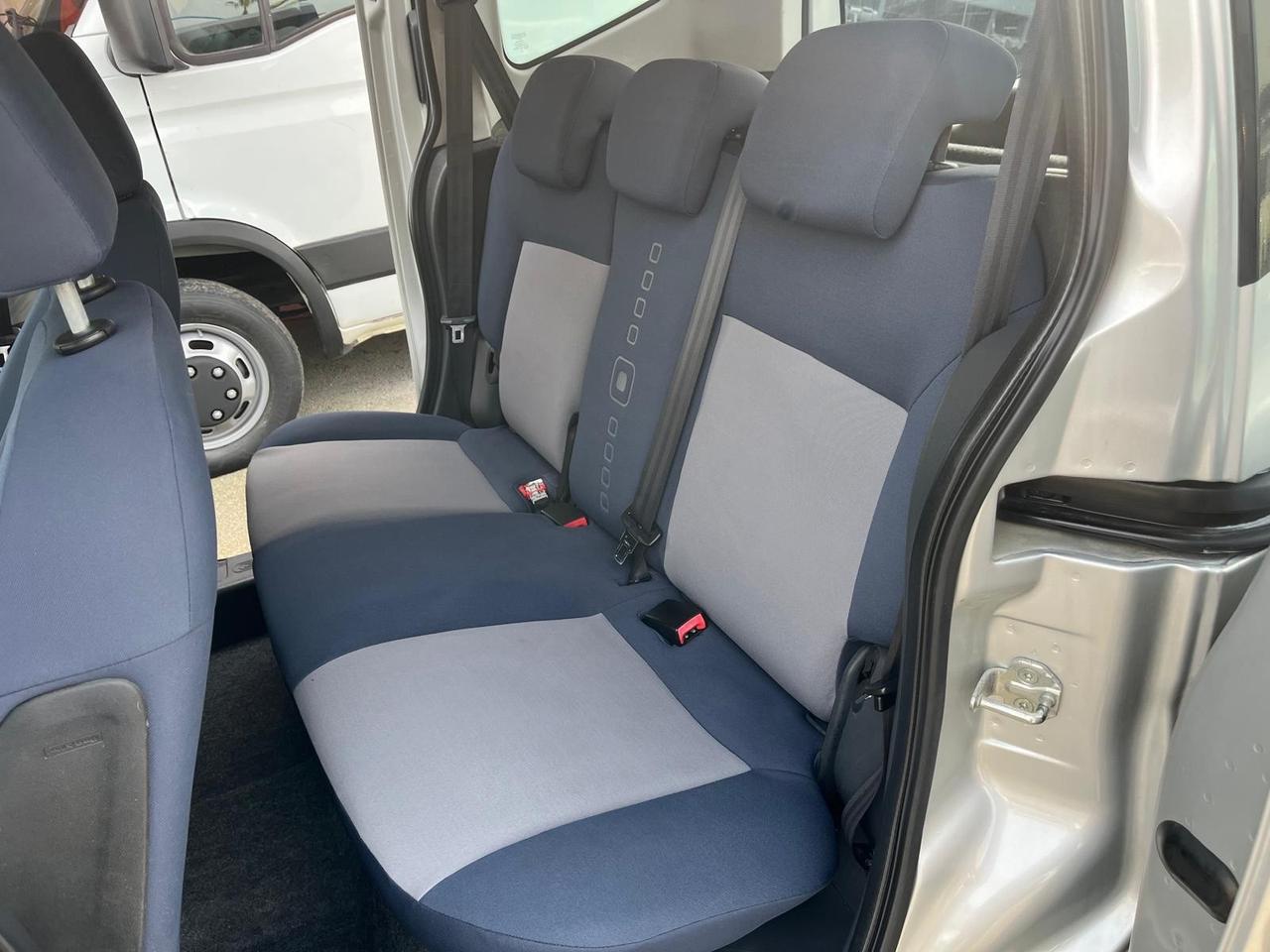 Citroen nemo 5P-1.4 hdi-full-2010