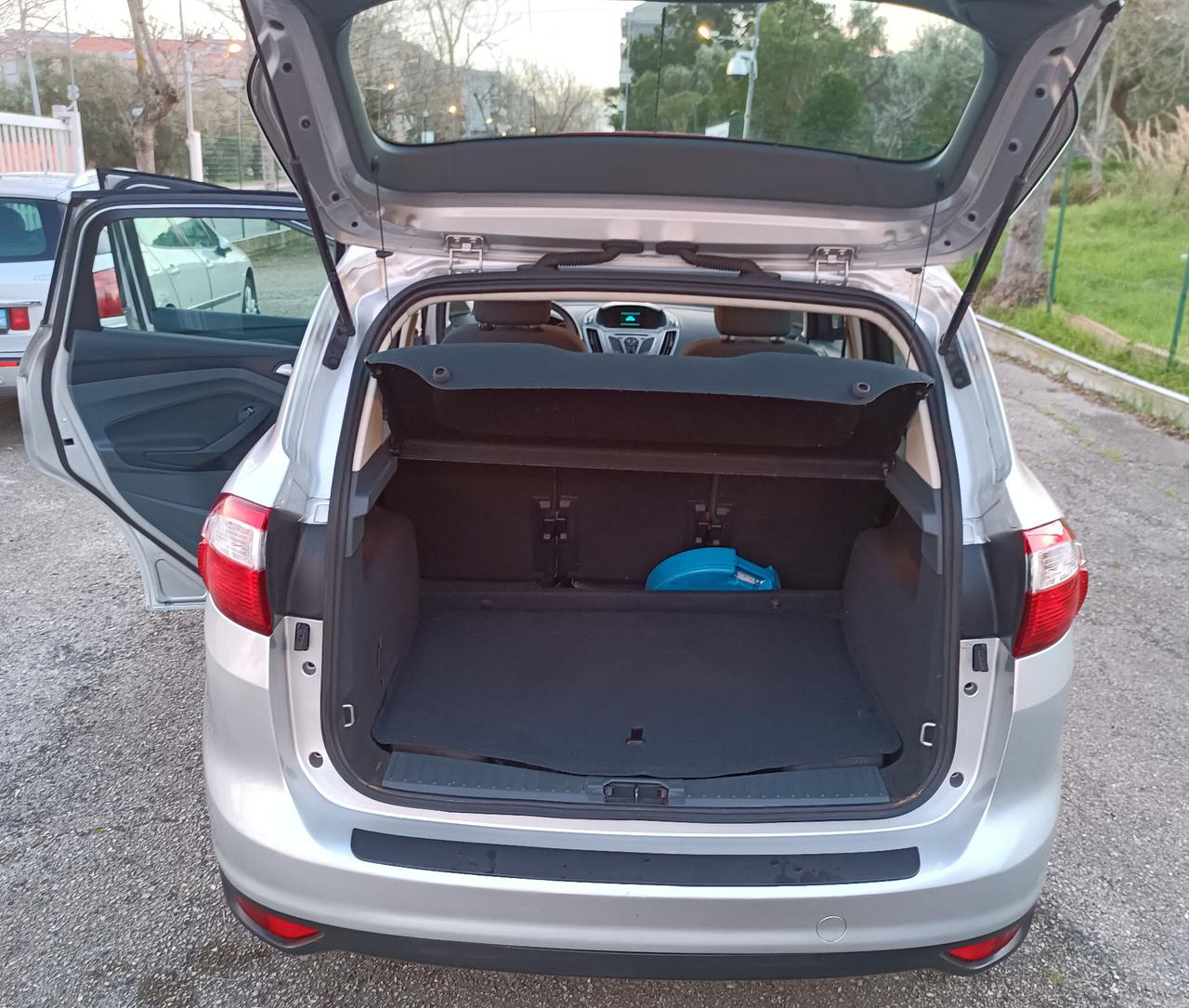 Ford C-Max 1.6 120CV GPL Titanium