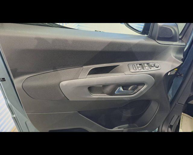 FIAT Doblo Passo Lungo 1.5 d 130cv auto 7p.ti