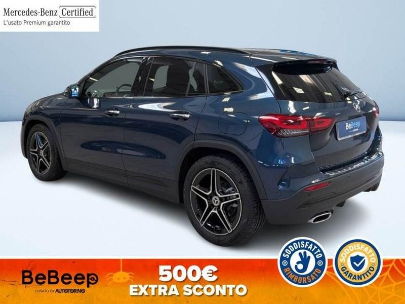 Mercedes-Benz GLA 200 D PREMIUM 4MATIC AUTO