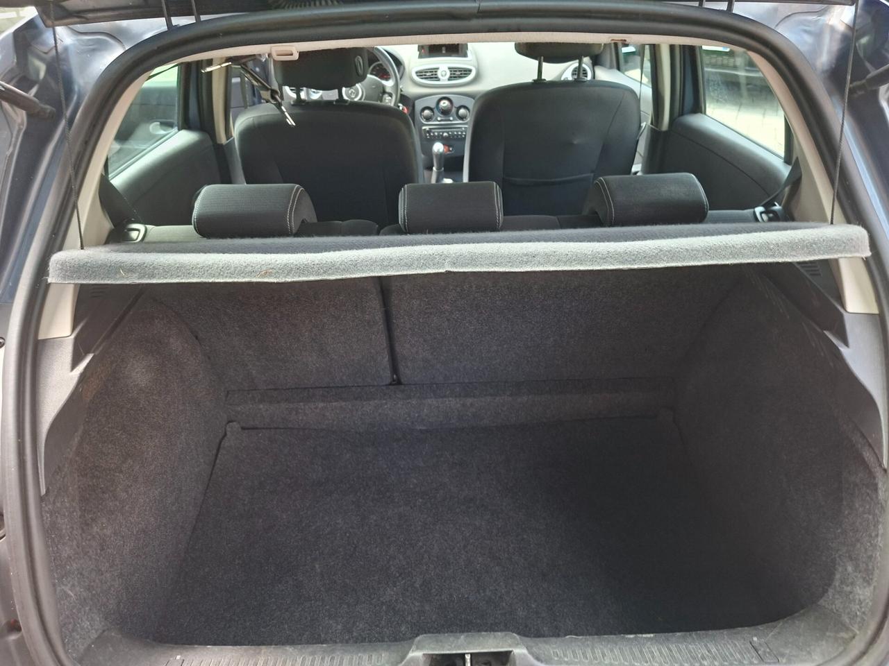 Renault Clio 1.2 16V 5 porte Dynamique NEOPATENTATI