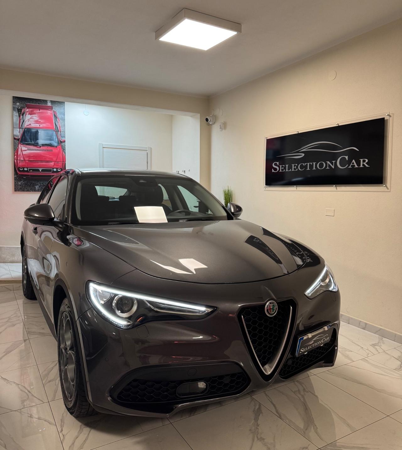 Alfa Romeo Stelvio 2.2 Turbodiesel 160 CV AT8 RWD Business