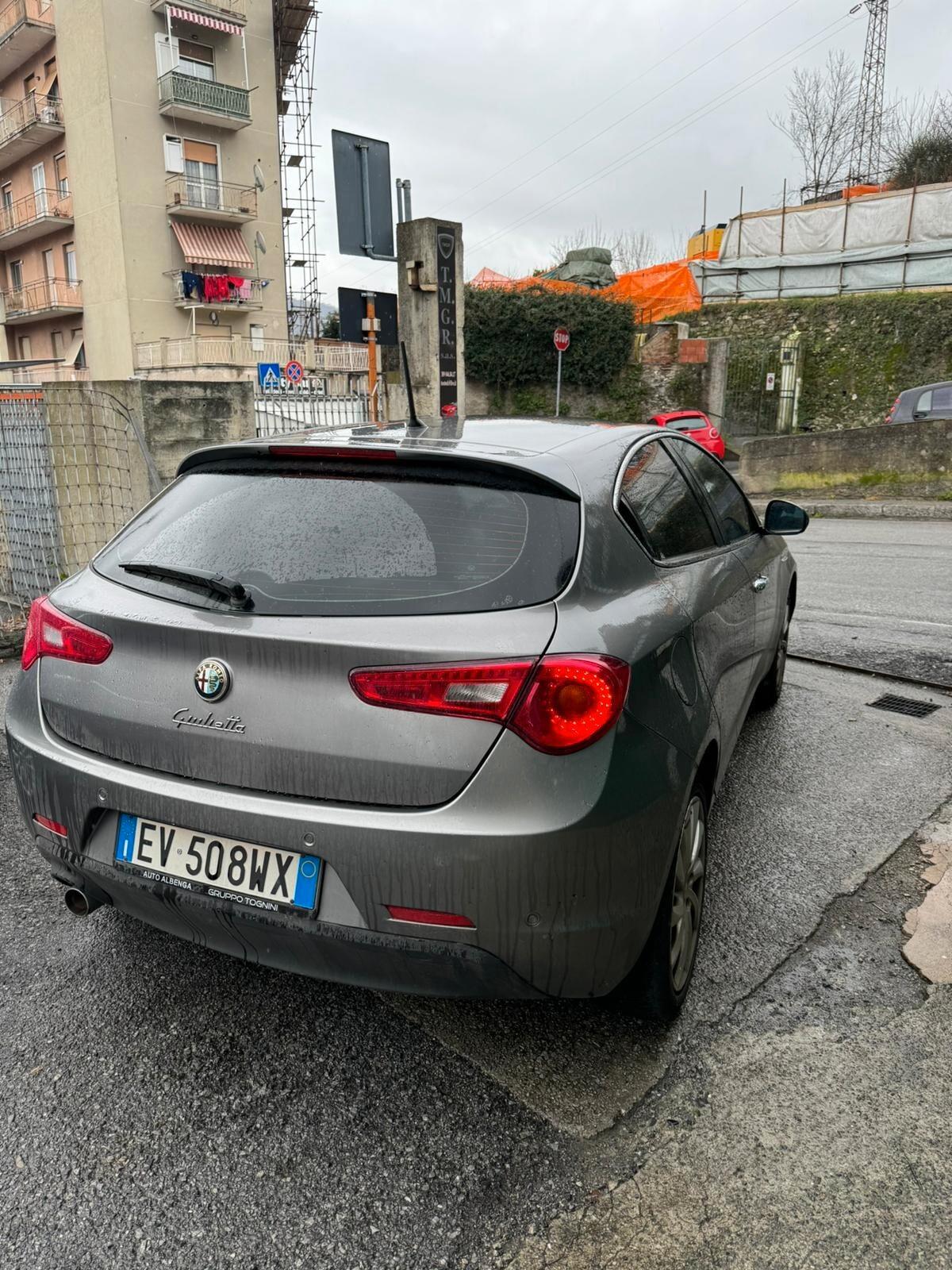 Alfa Romeo Giulietta 1.6 JTDm-2 105 CV Exclusive