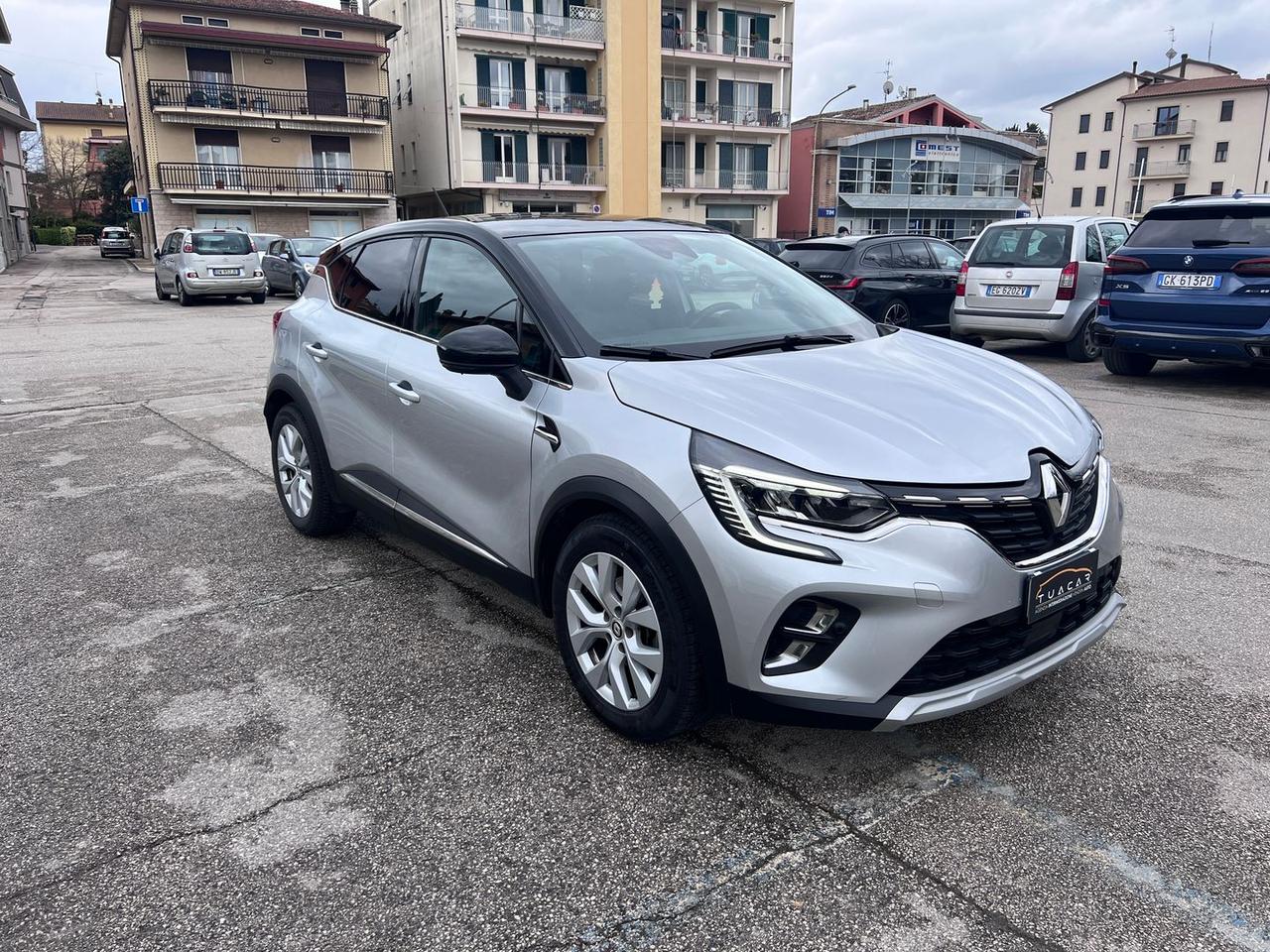 Renault Captur E-TECH 145 HEV Intens #10239