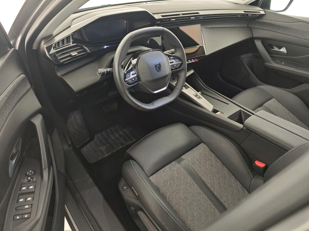 Peugeot 408 PureTech 130 S&S EAT8 Allure