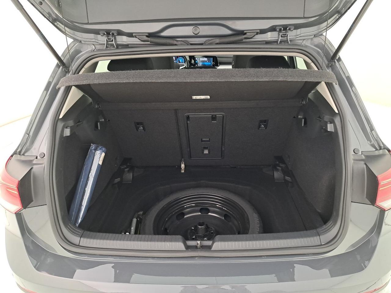 Volkswagen Golf 1.5 etsi evo life 130cv dsg