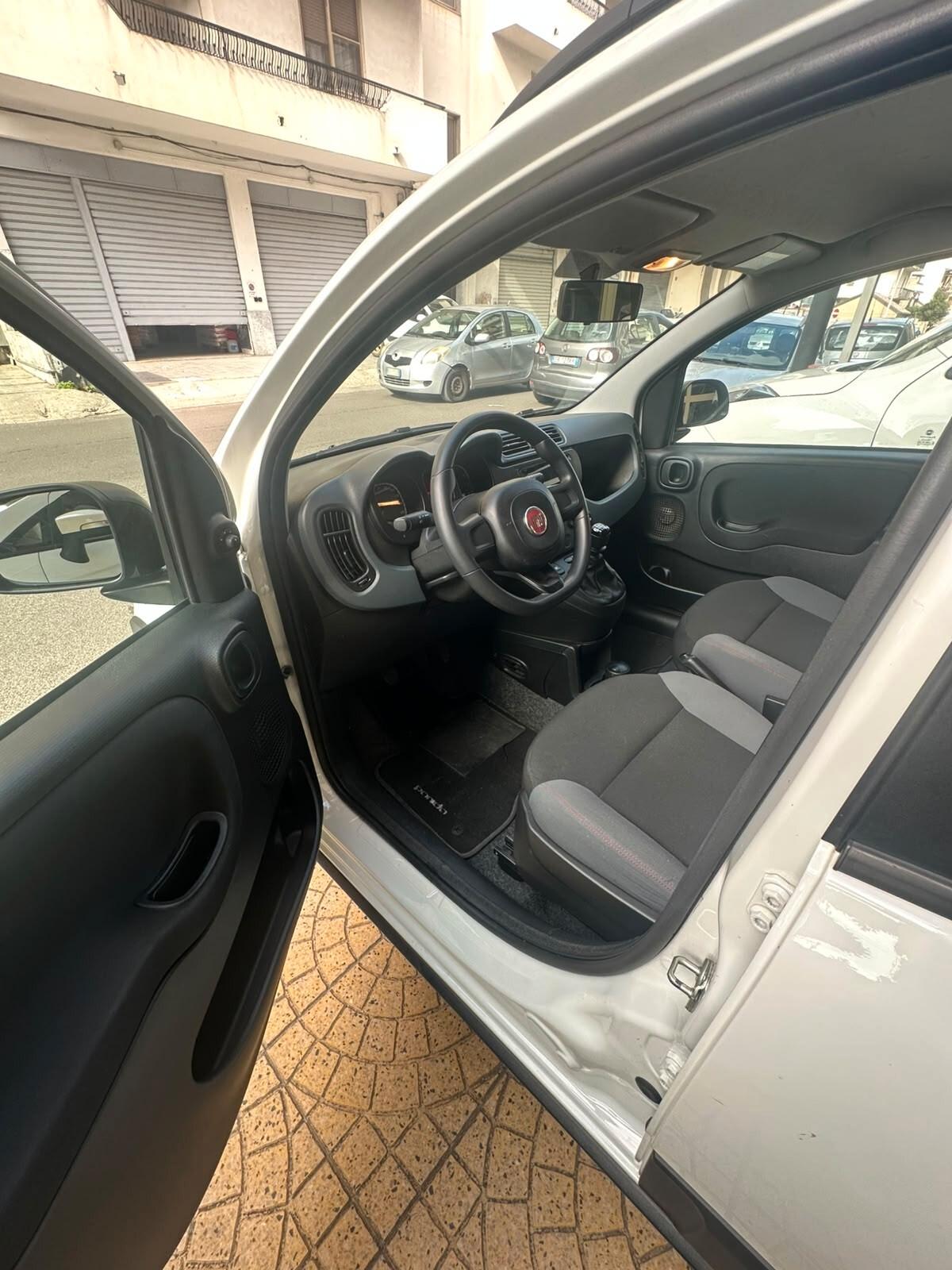 Fiat Panda 0.9 TwinAir Turbo Natural Power City Cross
