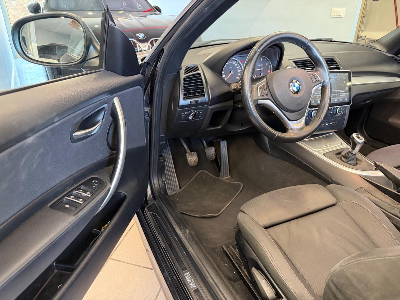 BMW Serie 1 Cabrio(E88) ('07'-'13') 118d 2.0 143CV Cabrio Futura (105 kw)