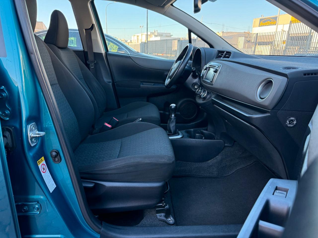 Toyota Yaris 1.0 5 porte Active RetroCam Bluetooth