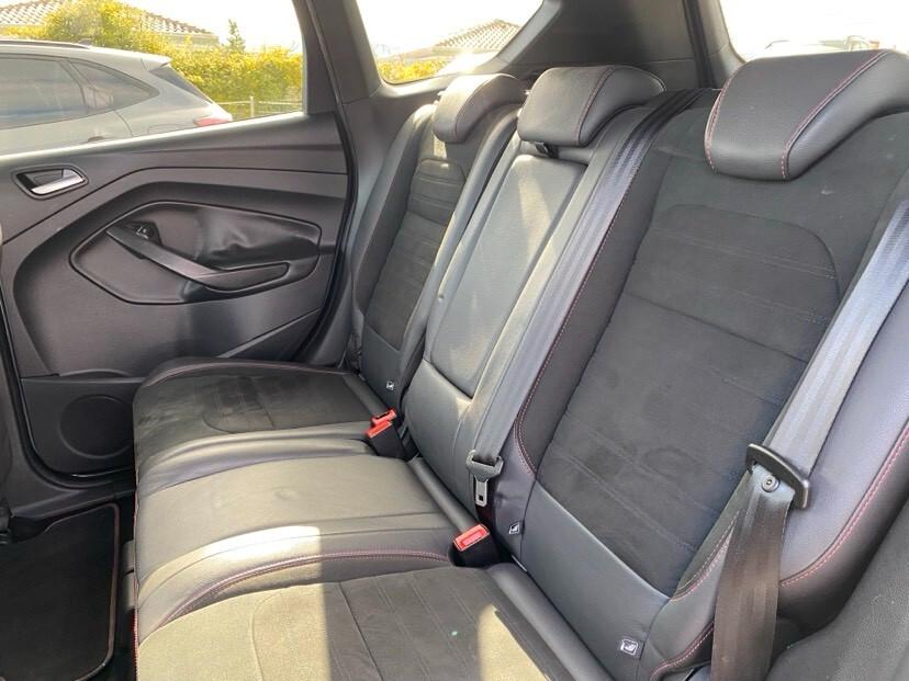 Ford Kuga 2.0 TDCI 120 CV S&S 2WD Powershift Stealth