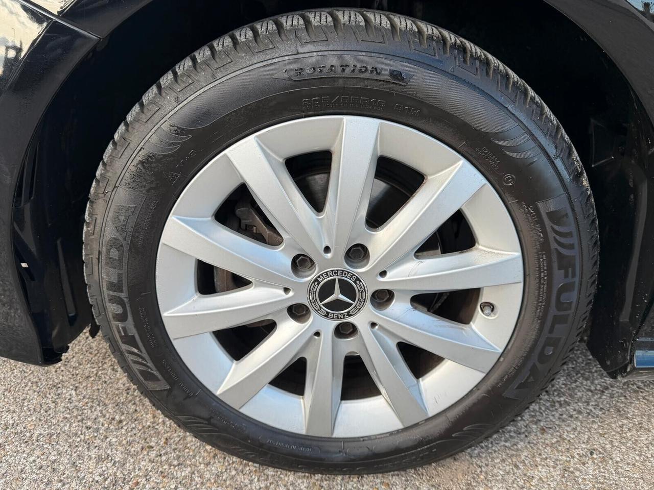 MERCEDES-BENZ CLASSE B160 SPORT 1.5 90CV NAVI OK NEOPATENTATI ANNO 2018