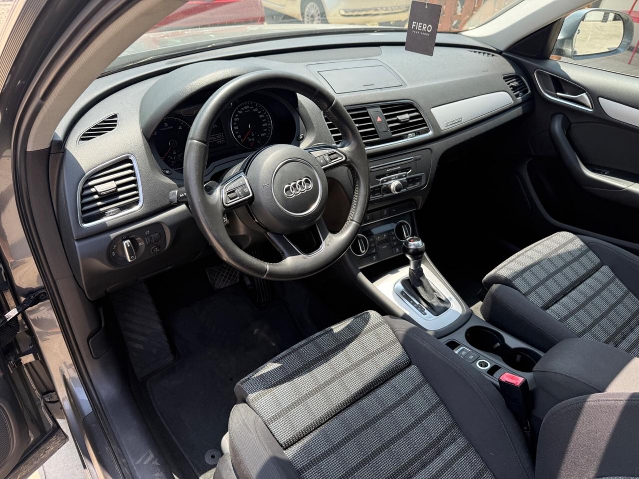 Audi Q3 2.0 TDI 150 CV quattro Sport TETTO APRIBIL