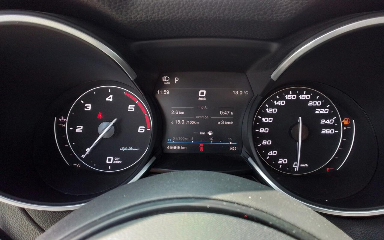 Alfa Romeo Stelvio 2.2 Turbodiesel 190 CV AT8 Q4 Business