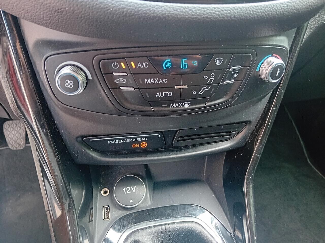 Ford B-Max 1.0 EcoBoost 100 CV Titanium X