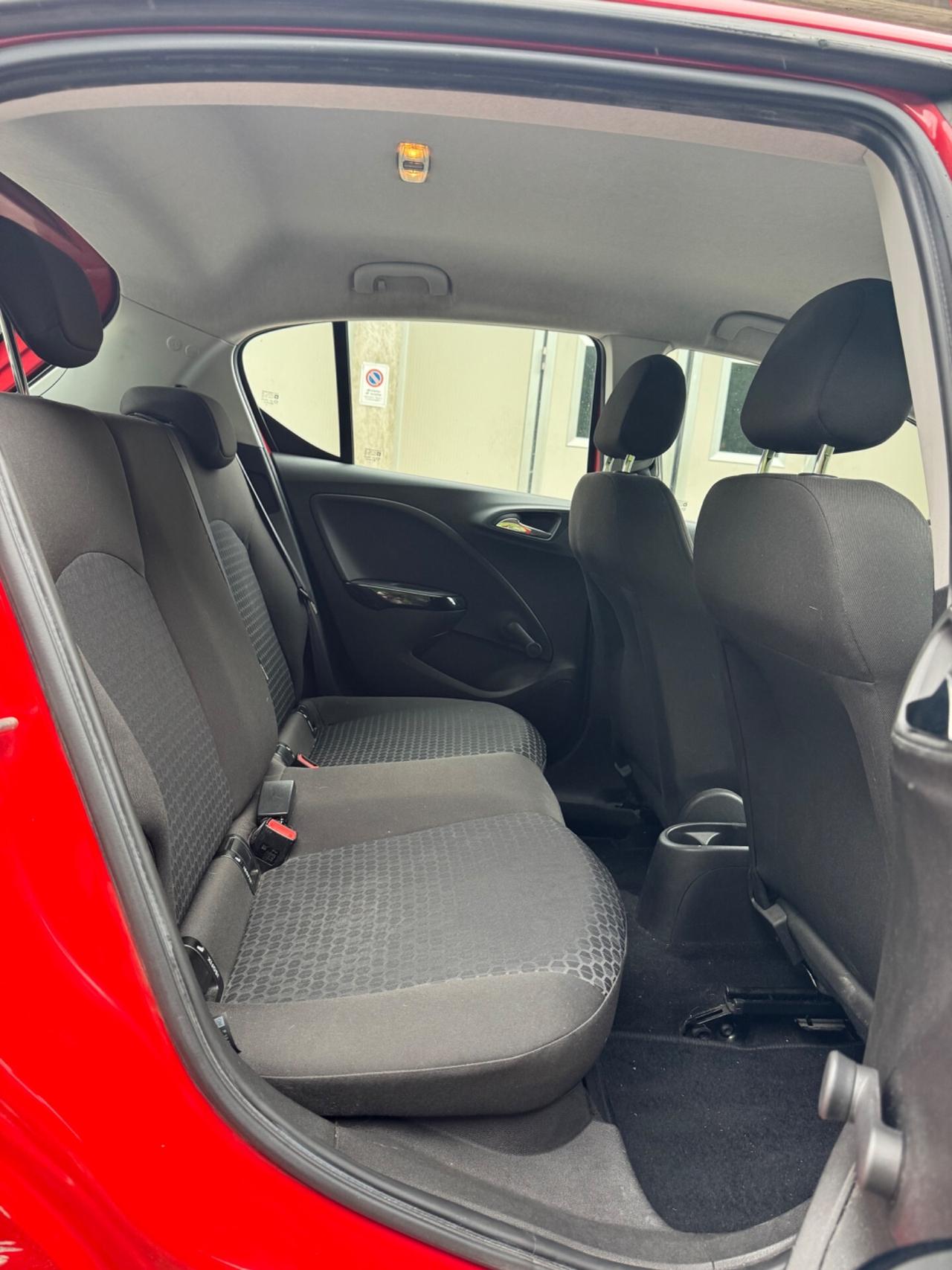 Opel Corsa 1.4 90CV GPL Tech 5 porte b-Color