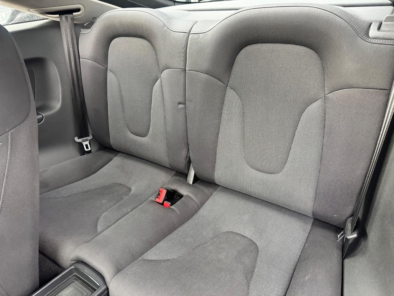 Audi TT Coupé 1.8 TFSI Black