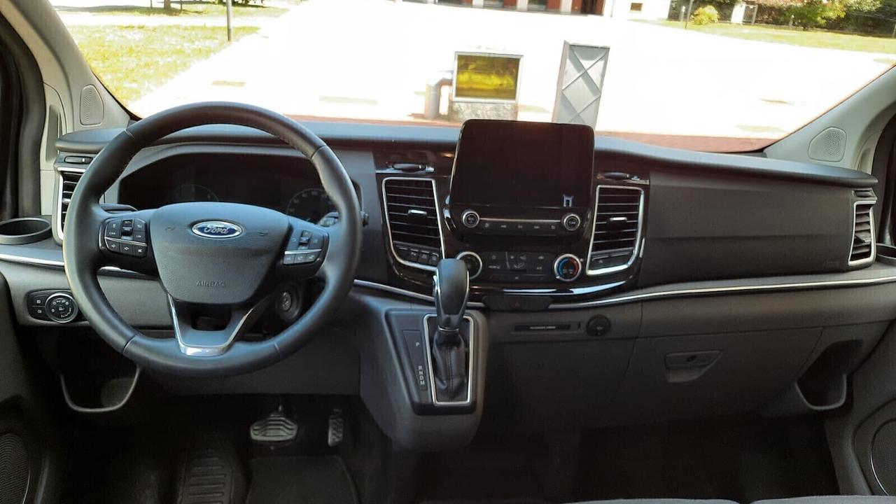 Ford Tourneo Custom 320 2.0 EcoBlue 130CV aut. PL Trend
