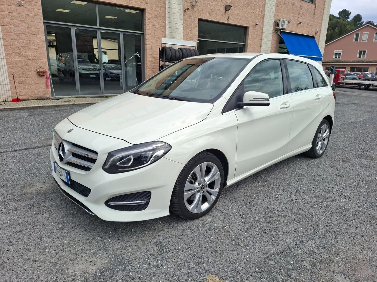 Mercedes-benz B 200 B 200 d Automatic Sport