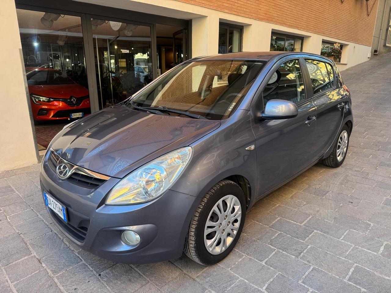 Hyundai I20 1.2 77cv 5p GPL Confort Ok Neop