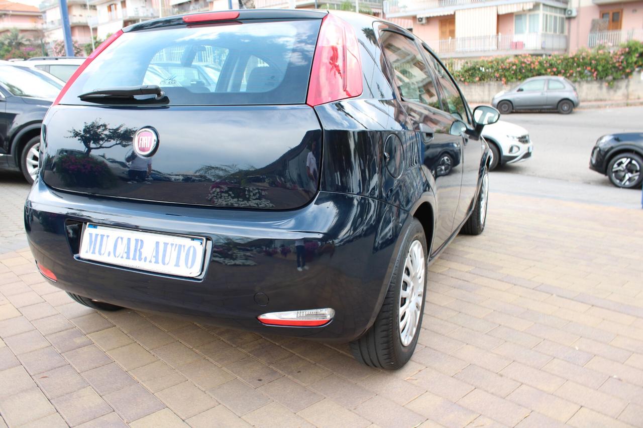 Fiat Punto 1.3 MJT II S&S 95 CV 5 porte Street