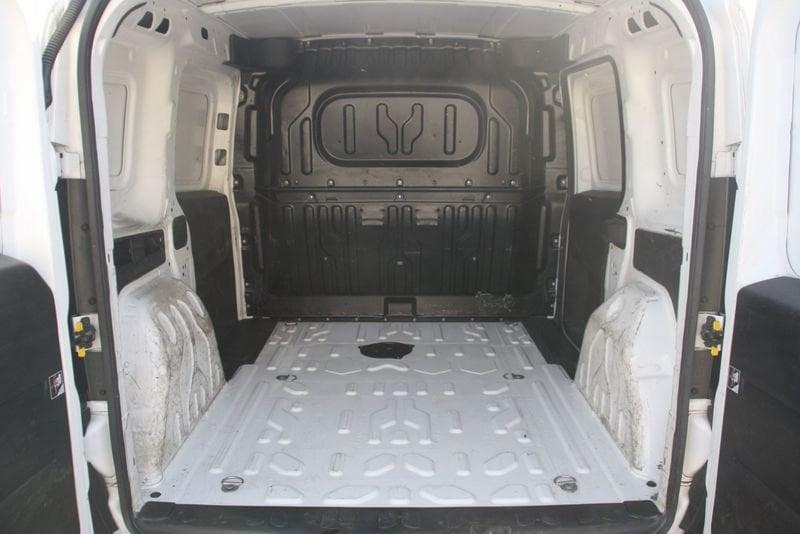 FIAT Doblò Doblò 1.6 MJT 105CV S&S PC-TN Cargo Business